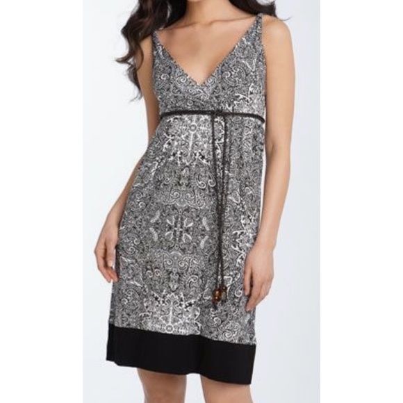 DKNYC Dresses & Skirts - DKNYC Paisley Crossover Dress